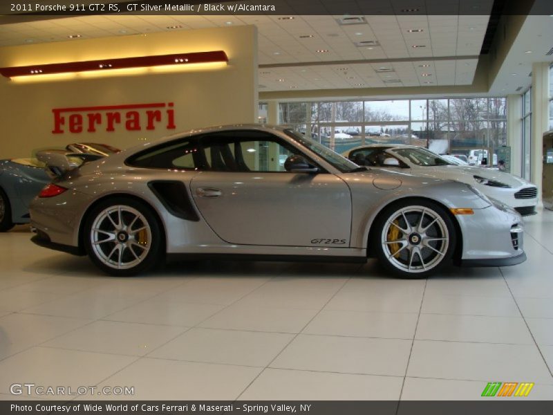 GT2 RS - 2011 Porsche 911 GT2 RS