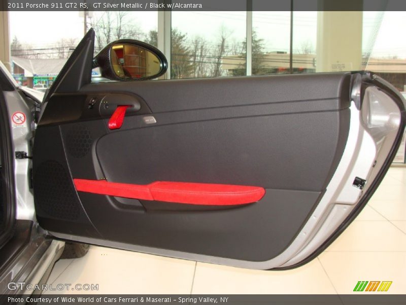 Door Panel of 2011 911 GT2 RS