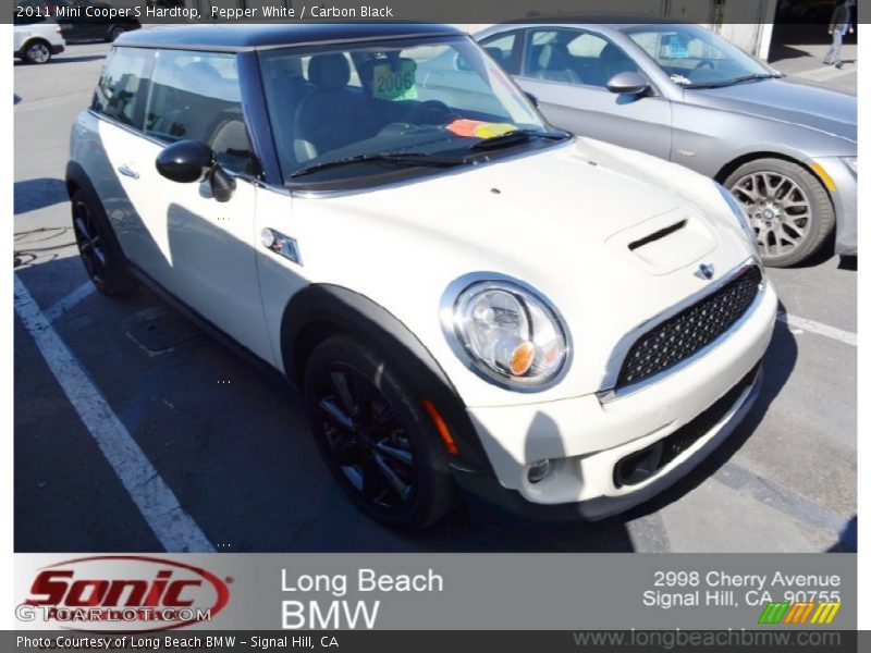 Pepper White / Carbon Black 2011 Mini Cooper S Hardtop