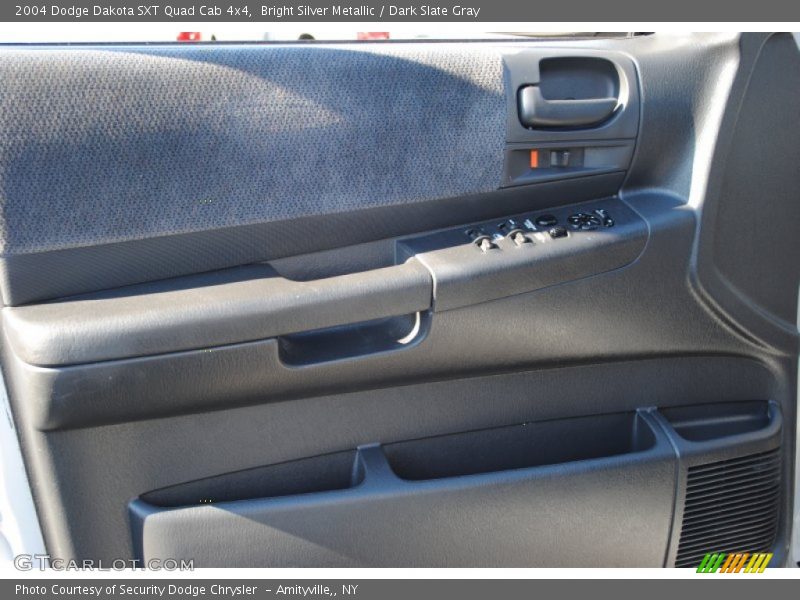 Bright Silver Metallic / Dark Slate Gray 2004 Dodge Dakota SXT Quad Cab 4x4