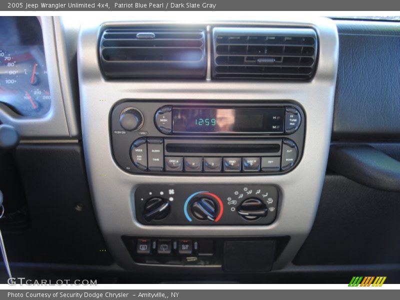 Patriot Blue Pearl / Dark Slate Gray 2005 Jeep Wrangler Unlimited 4x4