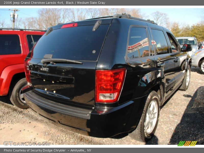 Black / Medium Slate Gray 2006 Jeep Grand Cherokee Laredo 4x4