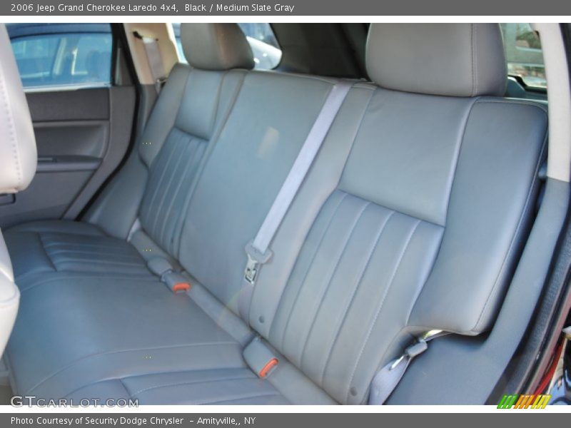 Black / Medium Slate Gray 2006 Jeep Grand Cherokee Laredo 4x4