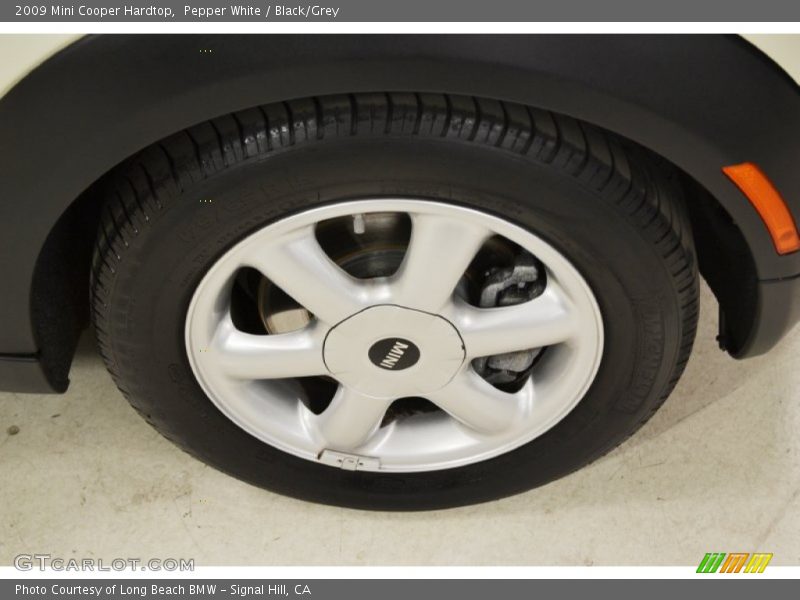 Pepper White / Black/Grey 2009 Mini Cooper Hardtop