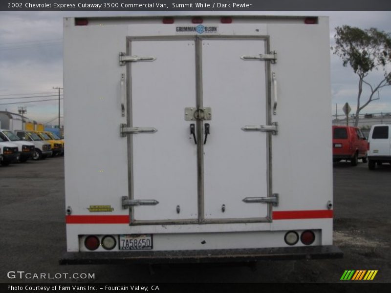 Summit White / Dark Pewter 2002 Chevrolet Express Cutaway 3500 Commercial Van