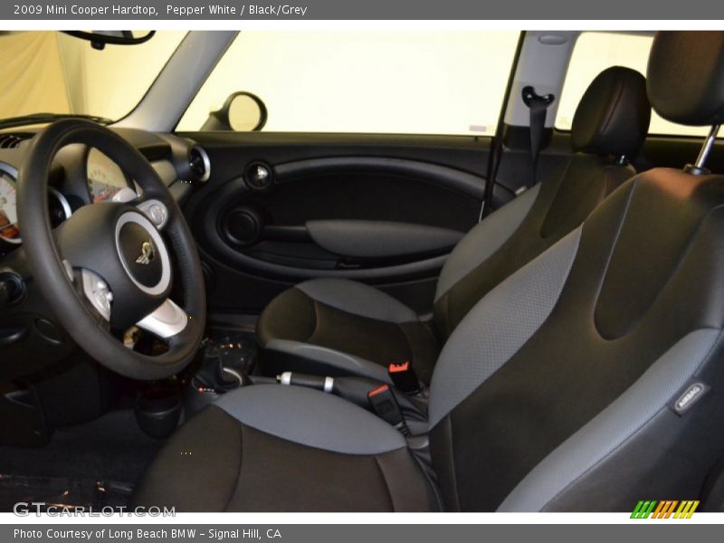 Pepper White / Black/Grey 2009 Mini Cooper Hardtop