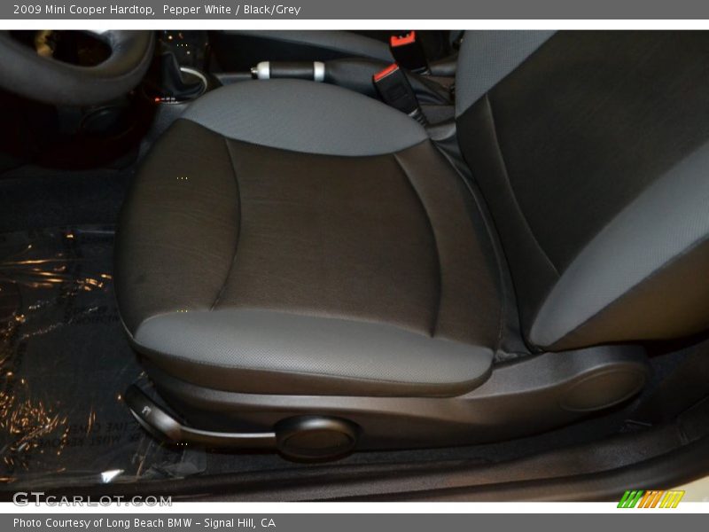 Pepper White / Black/Grey 2009 Mini Cooper Hardtop