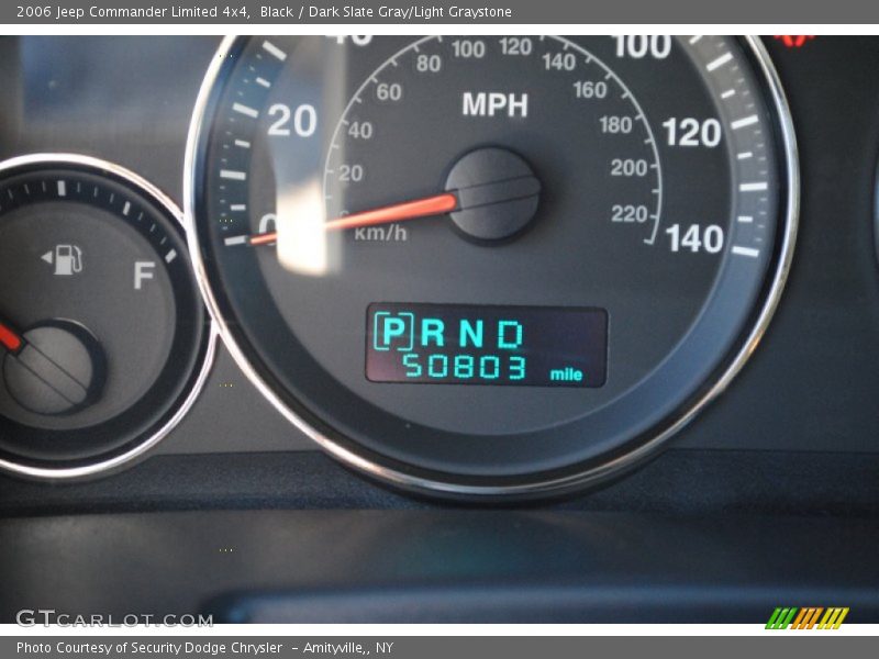 Black / Dark Slate Gray/Light Graystone 2006 Jeep Commander Limited 4x4