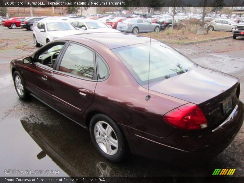 Toreador Red Metallic / Medium Parchment 2000 Ford Taurus SEL