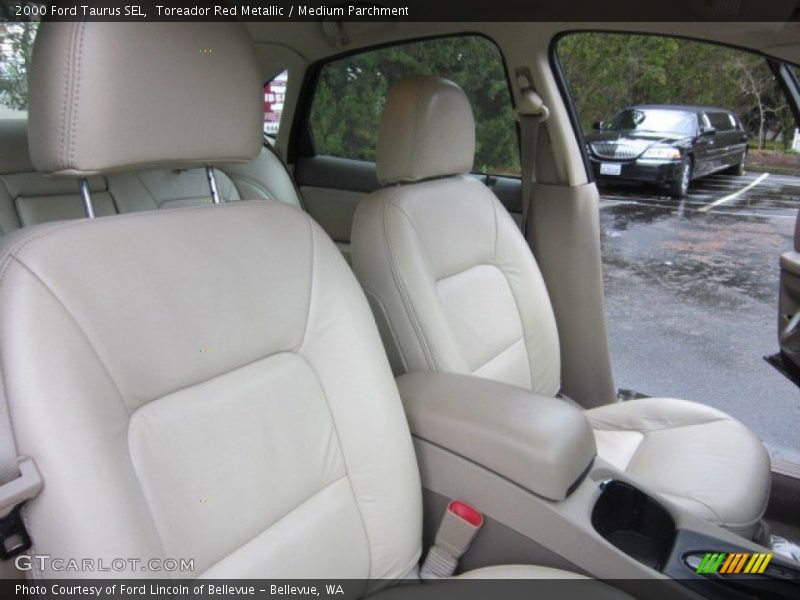 Toreador Red Metallic / Medium Parchment 2000 Ford Taurus SEL