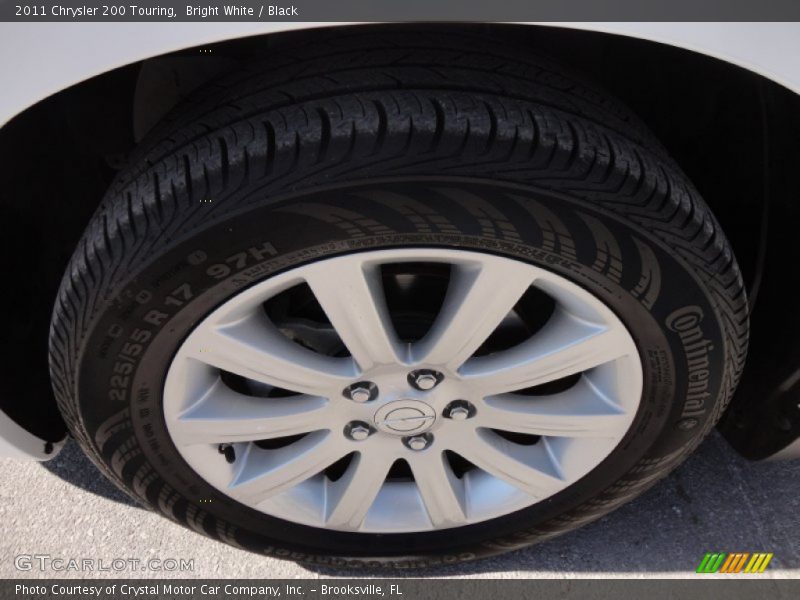 Bright White / Black 2011 Chrysler 200 Touring