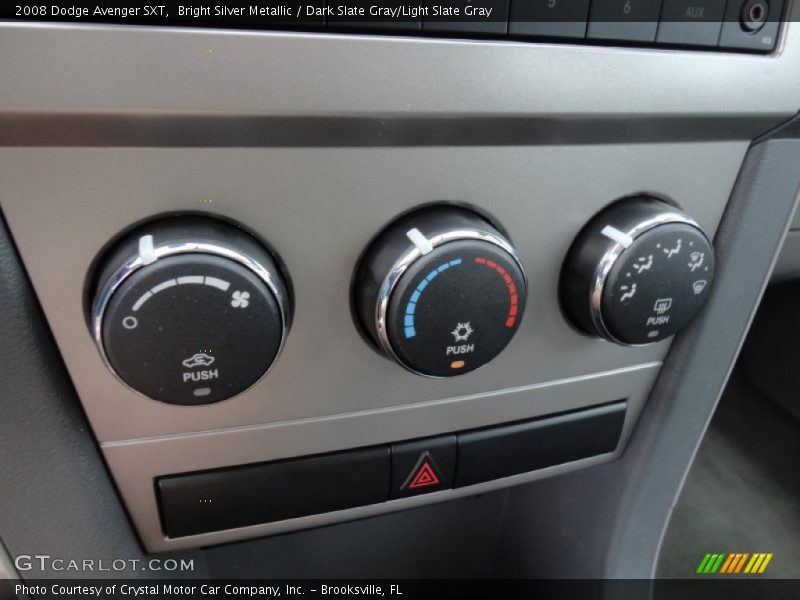 Bright Silver Metallic / Dark Slate Gray/Light Slate Gray 2008 Dodge Avenger SXT