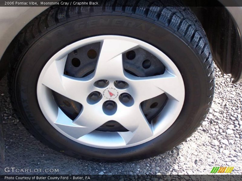 Moonstone Gray / Graphite Black 2006 Pontiac Vibe