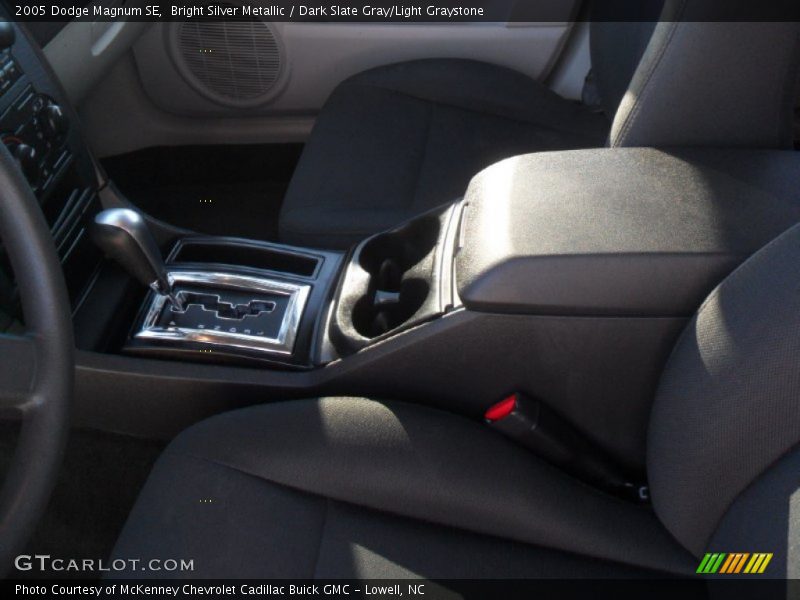 Bright Silver Metallic / Dark Slate Gray/Light Graystone 2005 Dodge Magnum SE