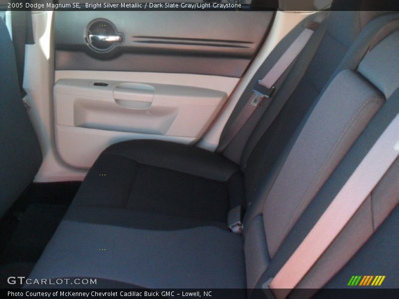 Bright Silver Metallic / Dark Slate Gray/Light Graystone 2005 Dodge Magnum SE