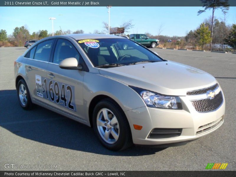 Gold Mist Metallic / Jet Black 2011 Chevrolet Cruze LT