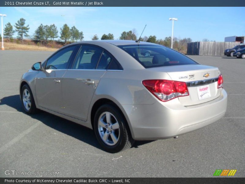 Gold Mist Metallic / Jet Black 2011 Chevrolet Cruze LT