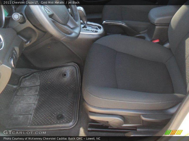 Gold Mist Metallic / Jet Black 2011 Chevrolet Cruze LT