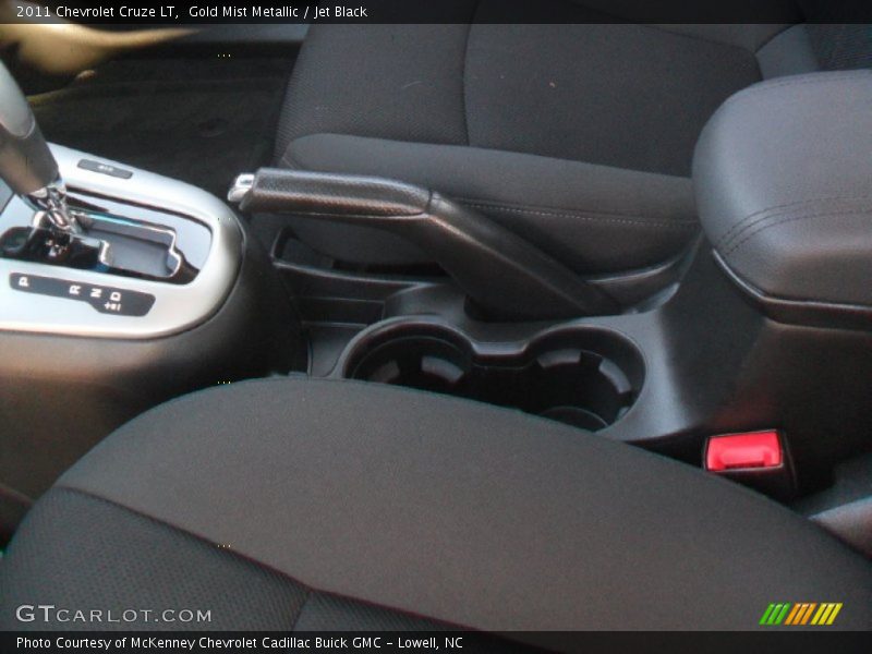 Gold Mist Metallic / Jet Black 2011 Chevrolet Cruze LT