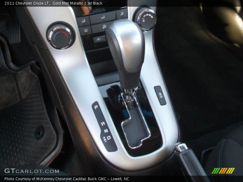 Gold Mist Metallic / Jet Black 2011 Chevrolet Cruze LT