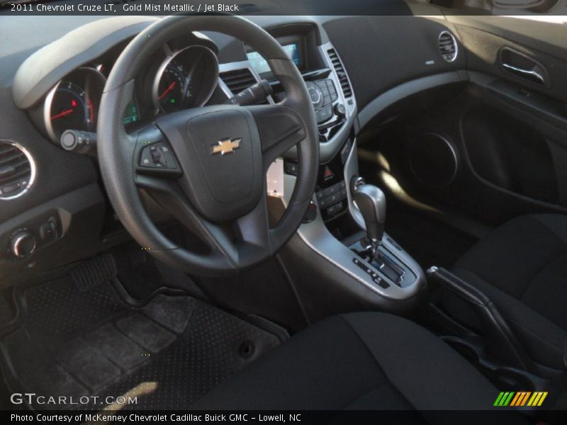 Gold Mist Metallic / Jet Black 2011 Chevrolet Cruze LT