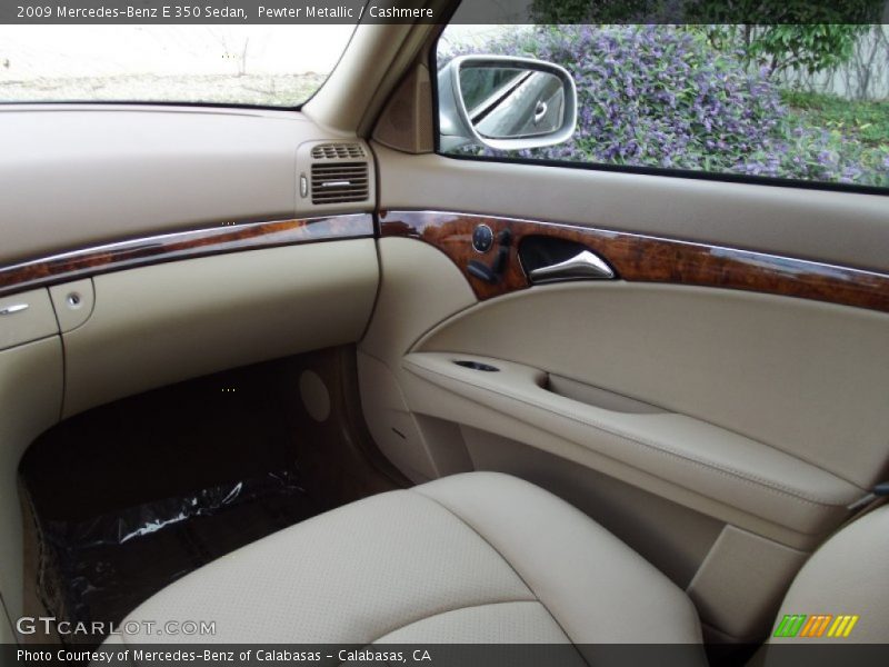 Pewter Metallic / Cashmere 2009 Mercedes-Benz E 350 Sedan
