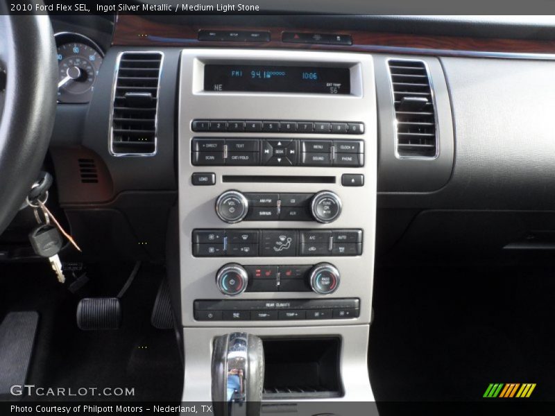 Ingot Silver Metallic / Medium Light Stone 2010 Ford Flex SEL
