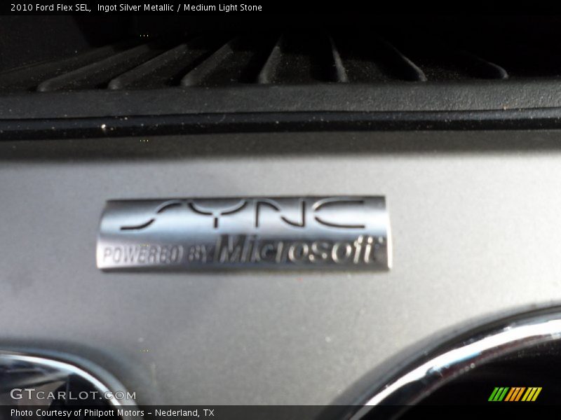 Ingot Silver Metallic / Medium Light Stone 2010 Ford Flex SEL