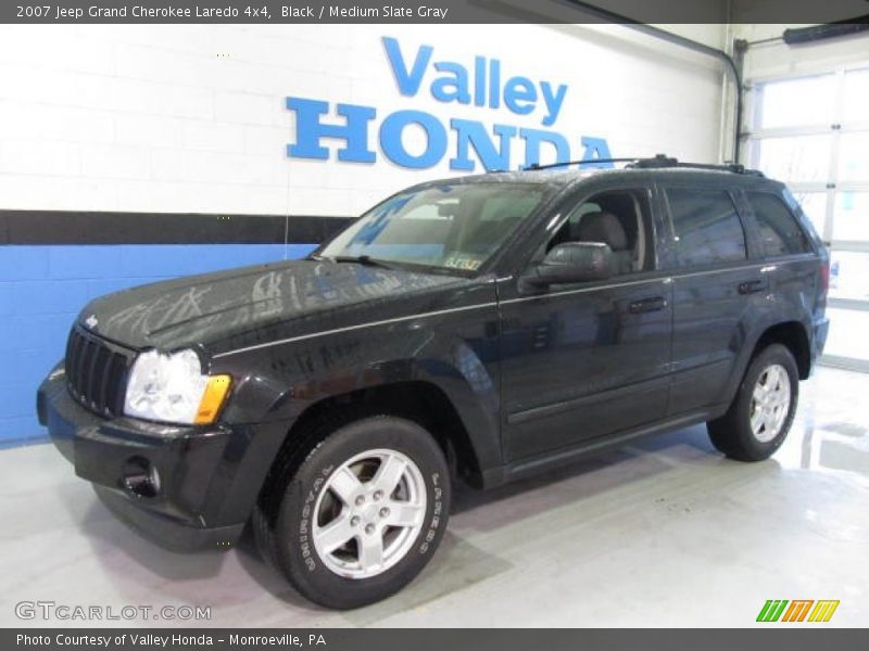 Black / Medium Slate Gray 2007 Jeep Grand Cherokee Laredo 4x4