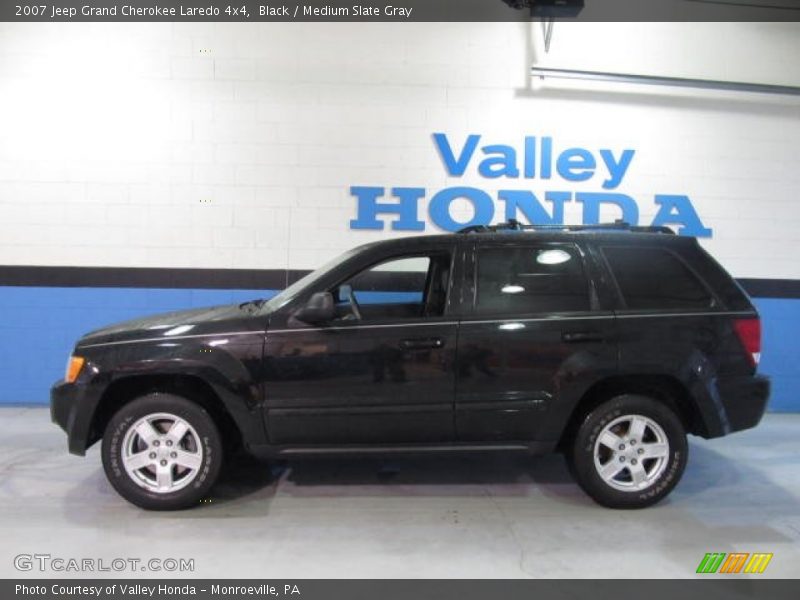 Black / Medium Slate Gray 2007 Jeep Grand Cherokee Laredo 4x4