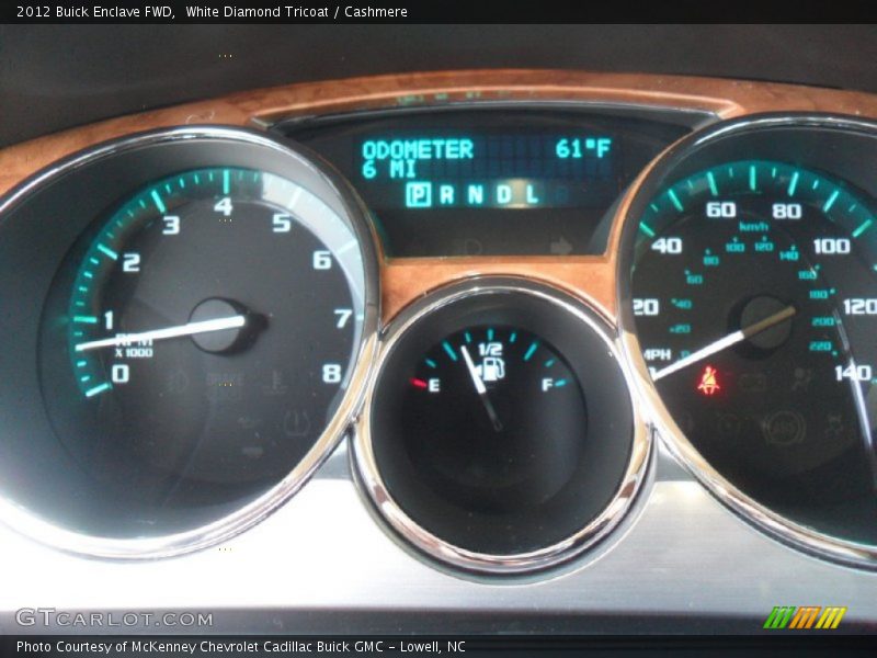 White Diamond Tricoat / Cashmere 2012 Buick Enclave FWD