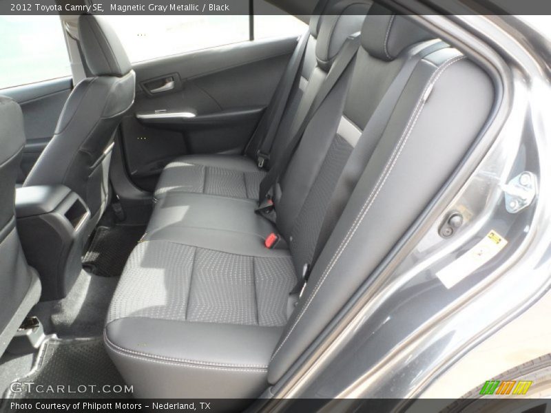 Magnetic Gray Metallic / Black 2012 Toyota Camry SE