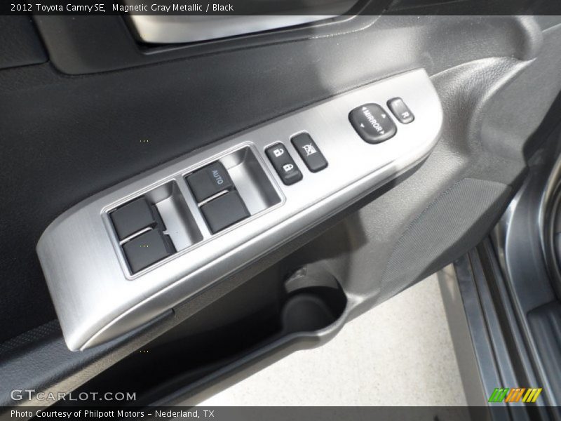 Magnetic Gray Metallic / Black 2012 Toyota Camry SE