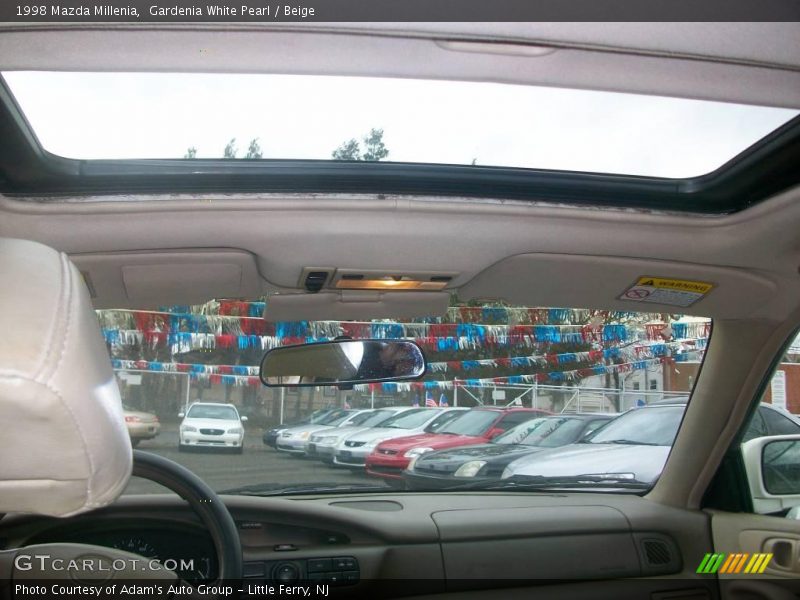 Gardenia White Pearl / Beige 1998 Mazda Millenia