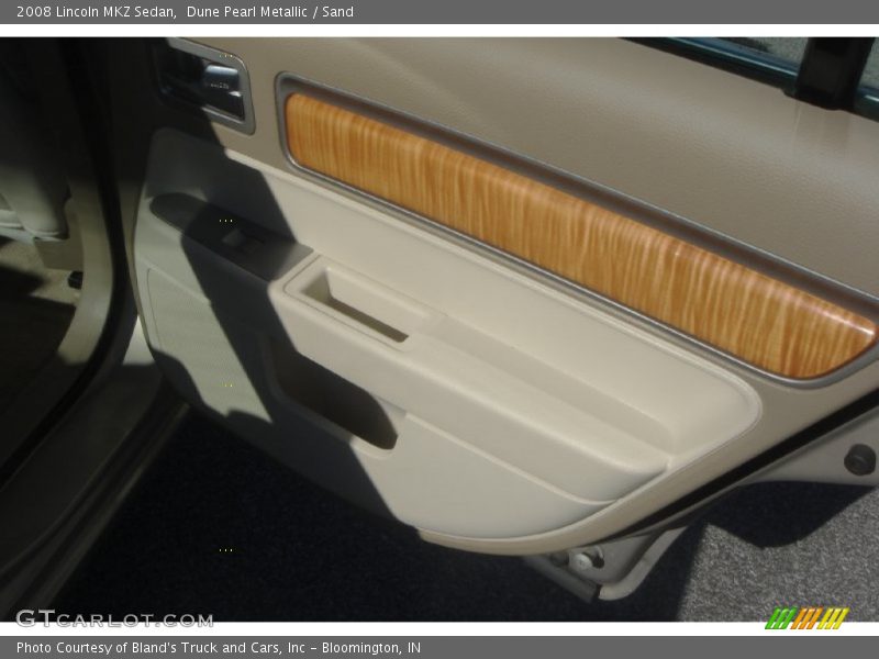 Dune Pearl Metallic / Sand 2008 Lincoln MKZ Sedan