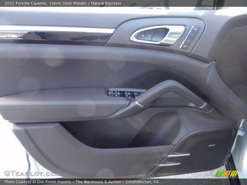 Classic Silver Metallic / Natural Espresso 2012 Porsche Cayenne
