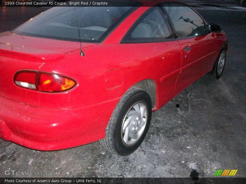 Bright Red / Graphite 1999 Chevrolet Cavalier RS Coupe