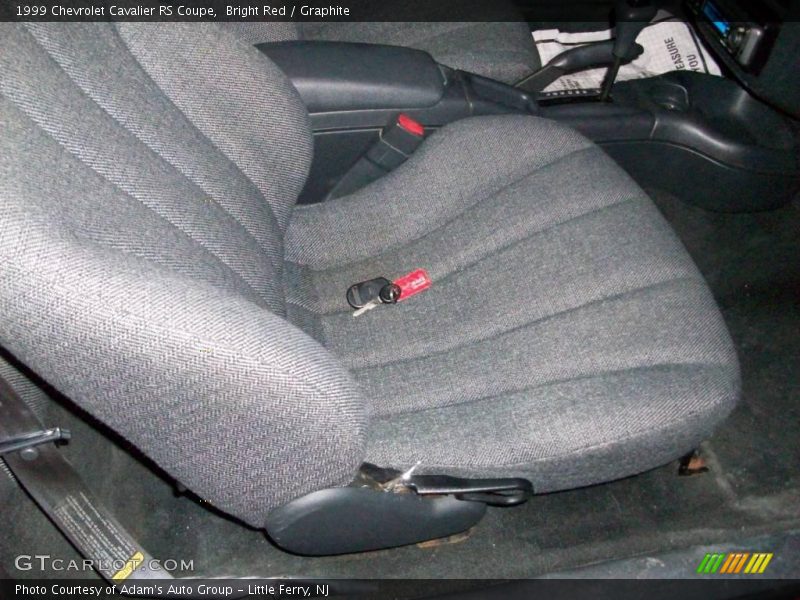Bright Red / Graphite 1999 Chevrolet Cavalier RS Coupe
