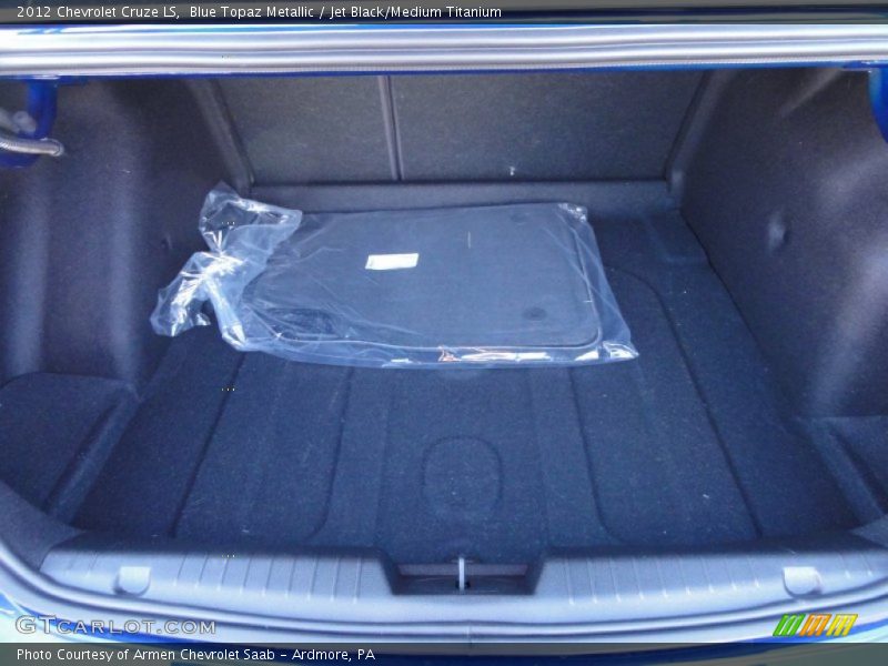 Blue Topaz Metallic / Jet Black/Medium Titanium 2012 Chevrolet Cruze LS