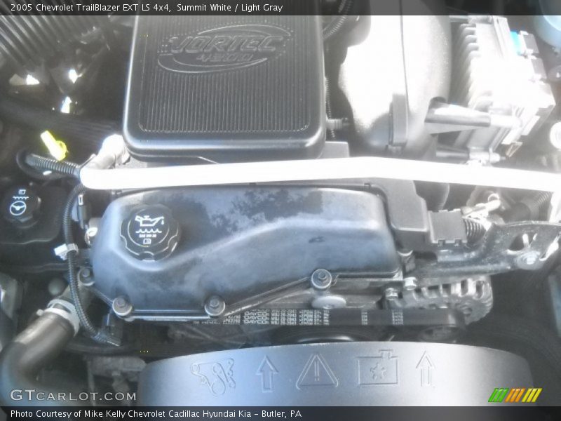 Summit White / Light Gray 2005 Chevrolet TrailBlazer EXT LS 4x4