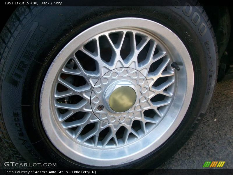 Black / Ivory 1991 Lexus LS 400