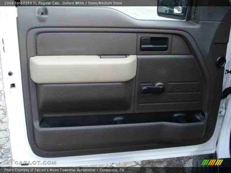 Oxford White / Stone/Medium Stone 2009 Ford F150 XL Regular Cab