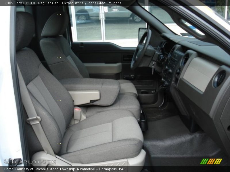 Oxford White / Stone/Medium Stone 2009 Ford F150 XL Regular Cab