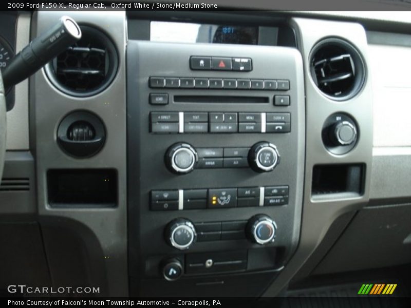 Oxford White / Stone/Medium Stone 2009 Ford F150 XL Regular Cab