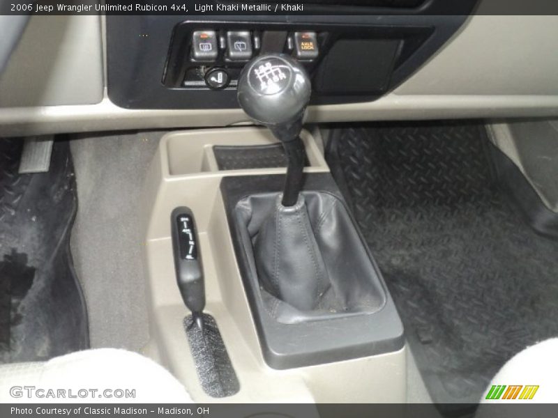 Light Khaki Metallic / Khaki 2006 Jeep Wrangler Unlimited Rubicon 4x4