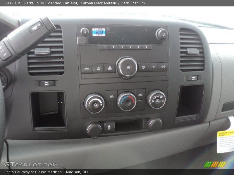 Carbon Black Metallic / Dark Titanium 2012 GMC Sierra 1500 Extended Cab 4x4