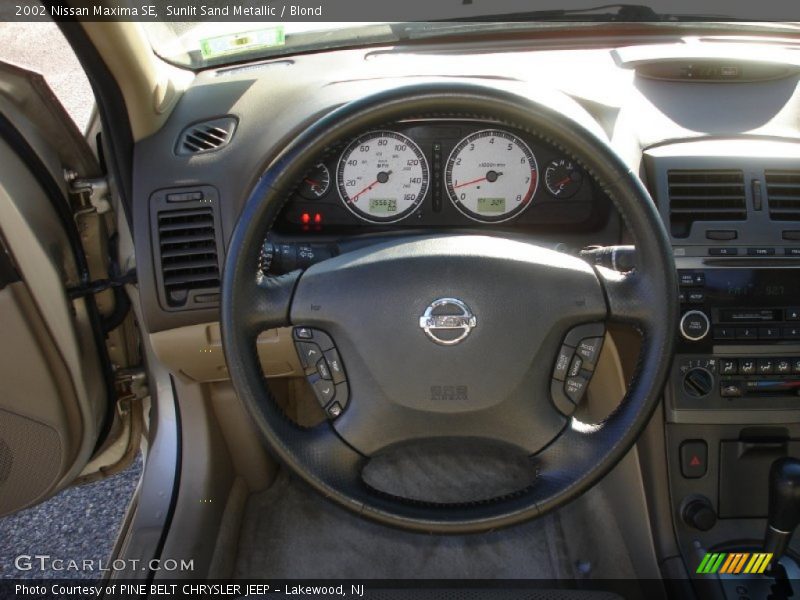 Sunlit Sand Metallic / Blond 2002 Nissan Maxima SE