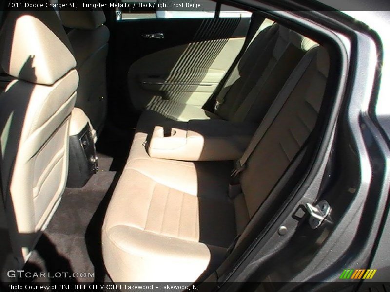 Tungsten Metallic / Black/Light Frost Beige 2011 Dodge Charger SE