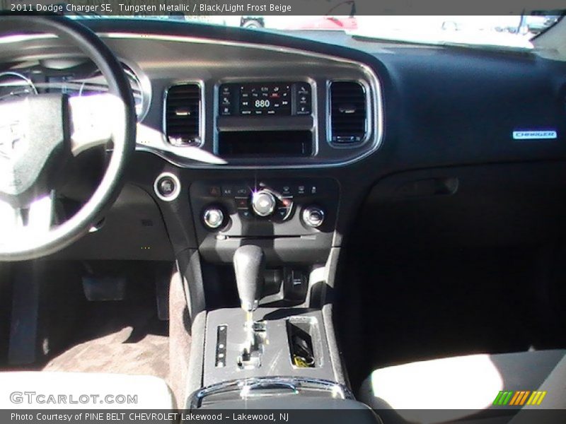 Tungsten Metallic / Black/Light Frost Beige 2011 Dodge Charger SE