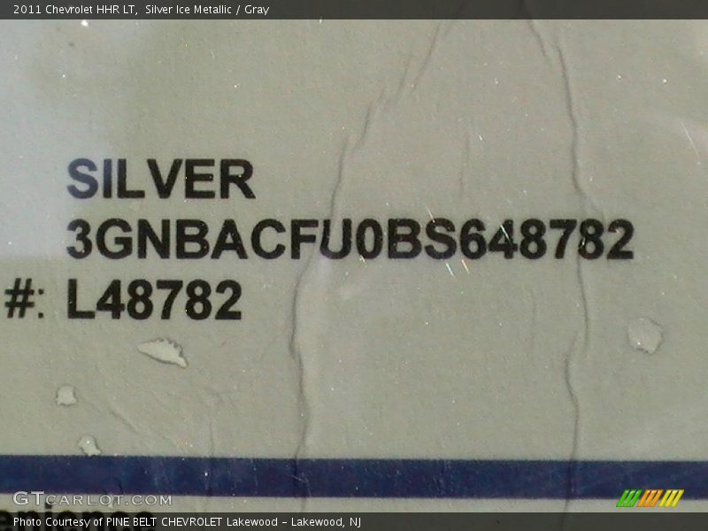 Silver Ice Metallic / Gray 2011 Chevrolet HHR LT